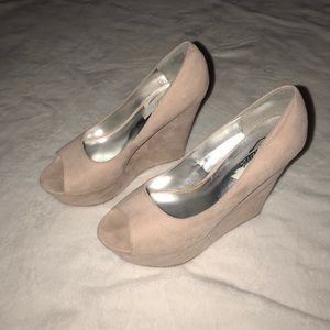 Beige wedges